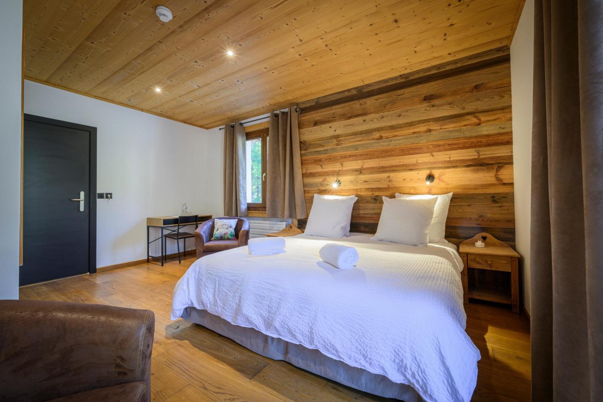 Hotel Des Muverans Овроназ Екстериор снимка